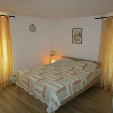 Marko Polo B Old Town Trogir Exterior photo