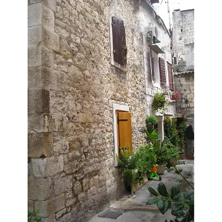 Marko Polo B Old Town Trogir Exterior photo